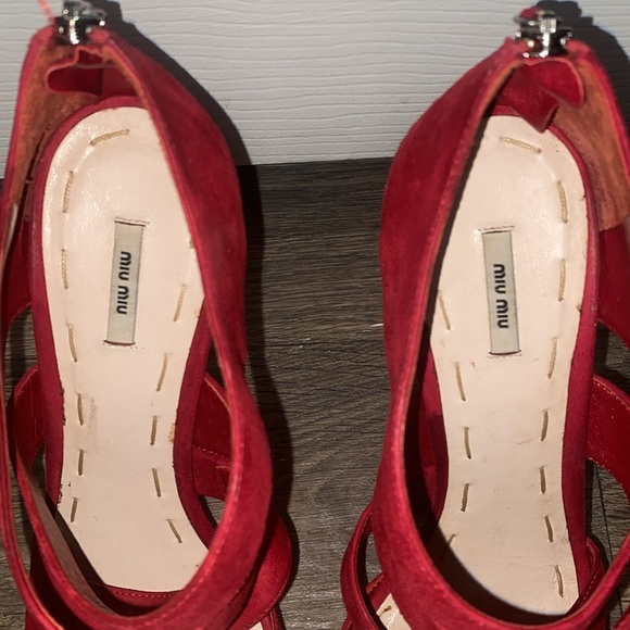 Miu Miu | Red Suede strappy Heels | 39 1/2 - Picture 9 of 11
